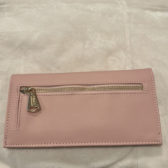 Blush wallet by Aimee Kestenberg - Picture 4 of 6
